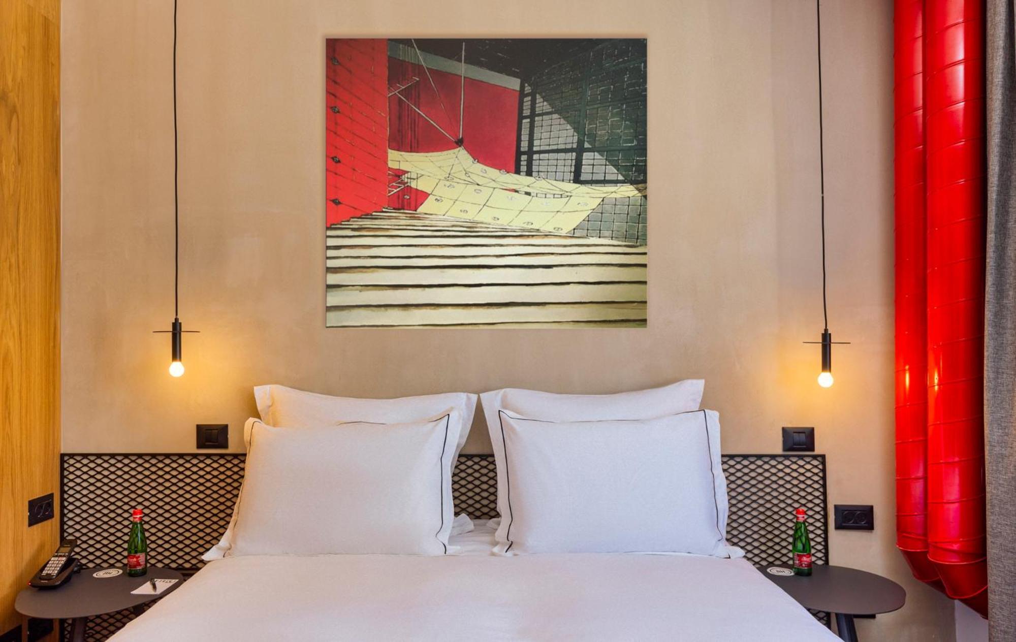 Brown Brut Seafront Hotel, A Member Of Brown Hotels เทลอาวีฟ ภายนอก รูปภาพ